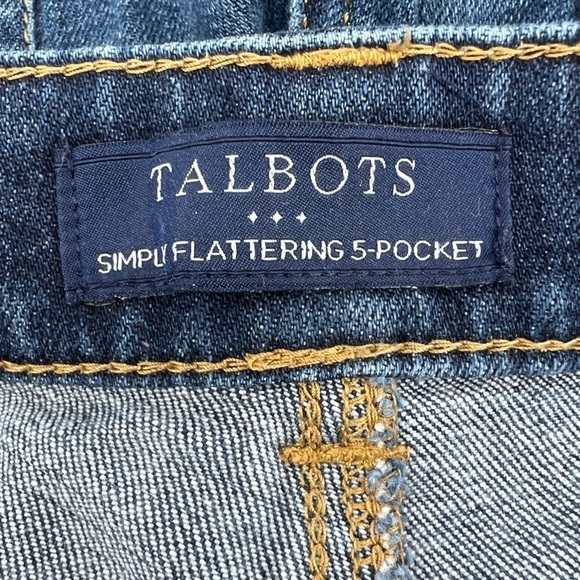 Talbots Simply Flattering 5 Pocket Boyfriend Jeans Size 30 Women’s - Picture 2 of 7